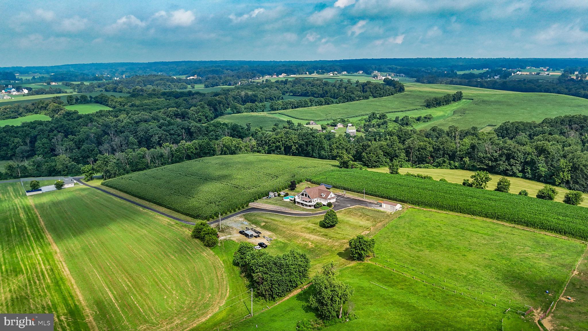 345 Kauffroth Road Narvon, PA 17555 - Photo 4 of 88