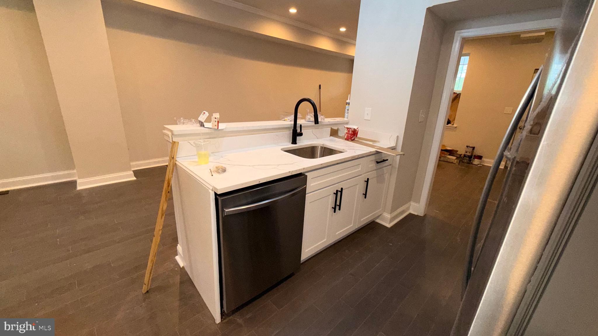 2104 Presstman Street Baltimore, MD 21217 - Photo 9 of 38