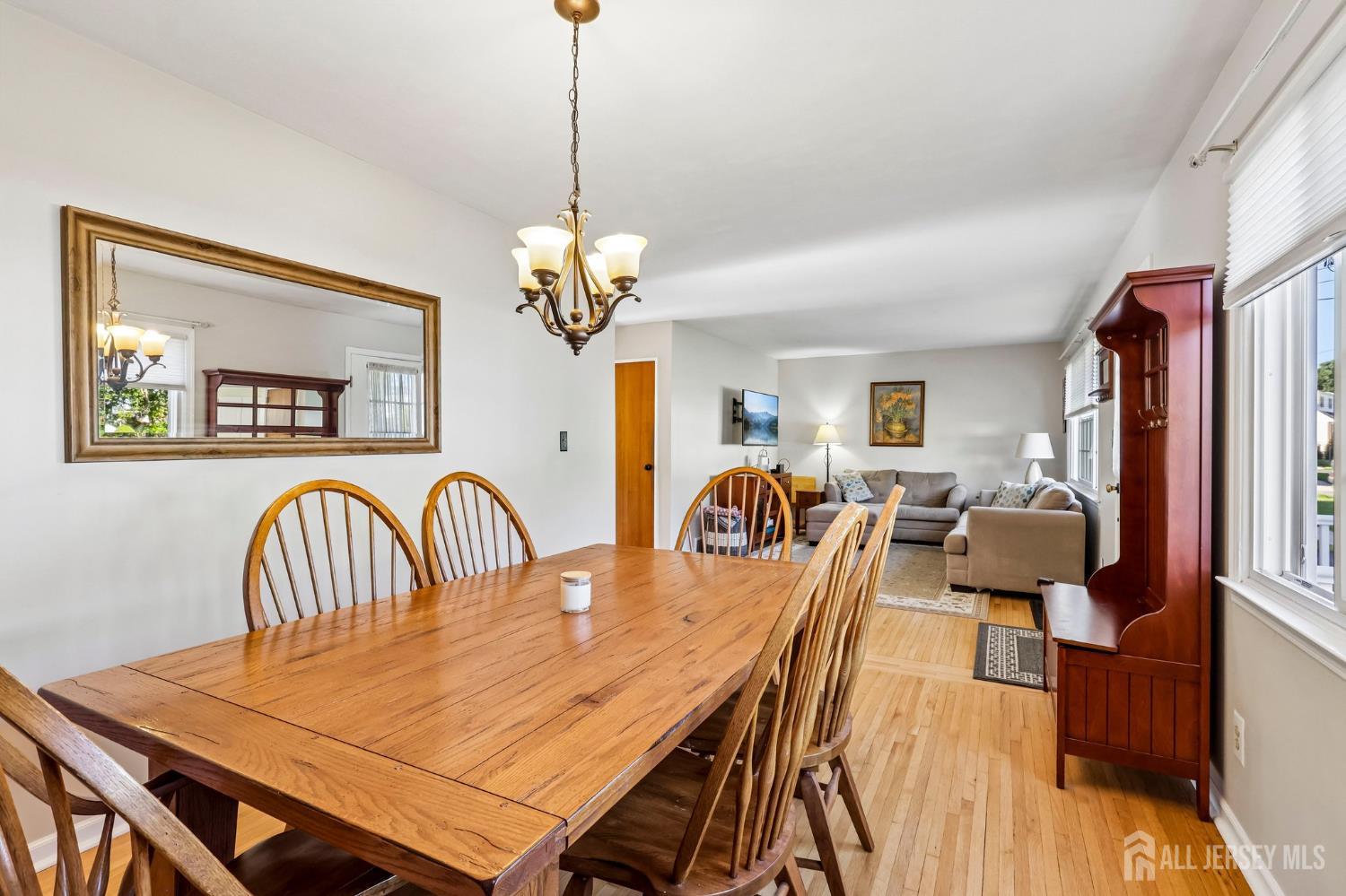 13 Highview Road East Brunswick, NJ 08816 - Photo 7 of 34 Gallery Image 7