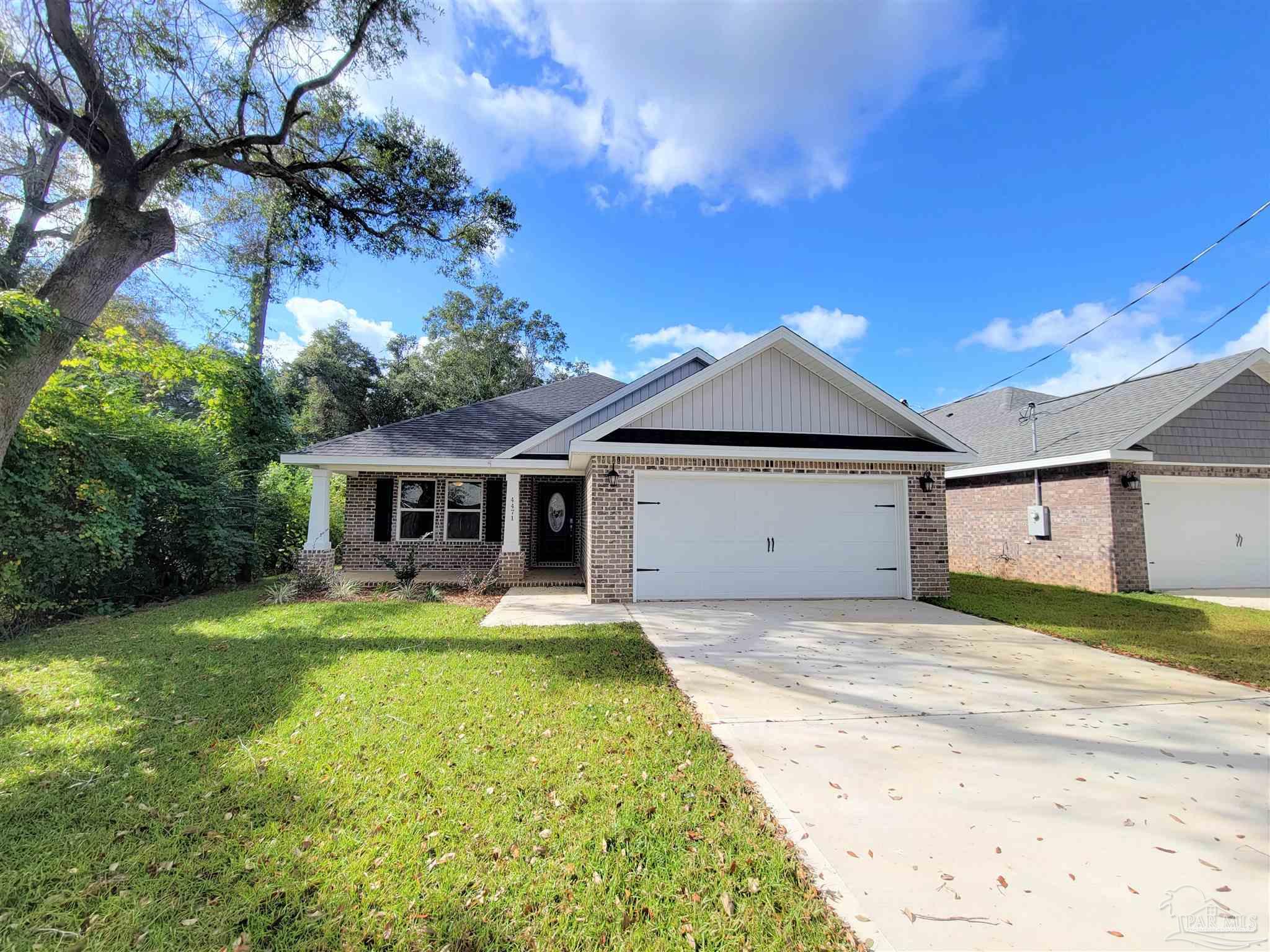 4471 Watkins Street, Milton, FL 32571 Compass