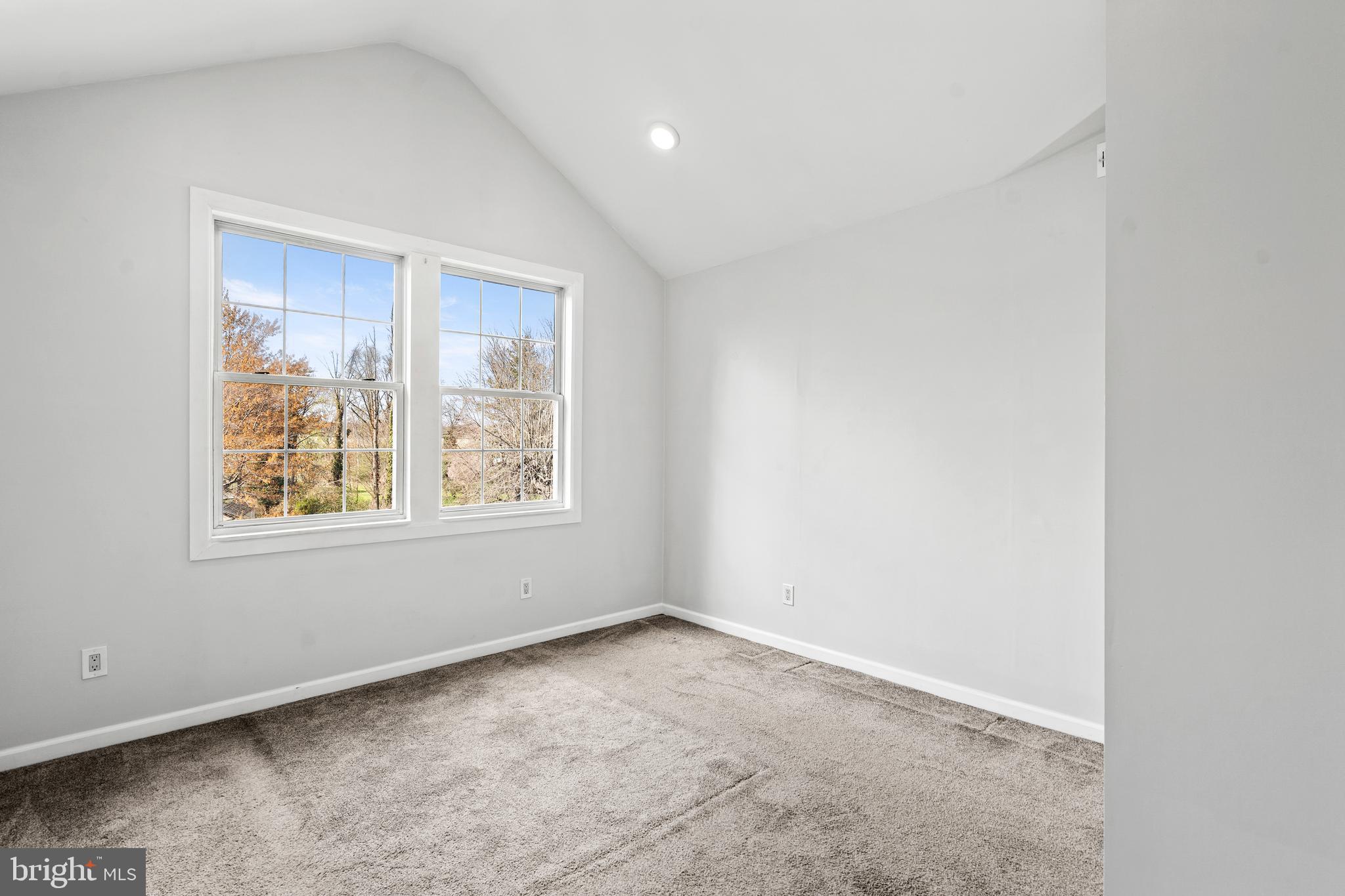 632 Fitzwatertown Road Willow Grove, PA 19090 - Photo 29 of 40 Bedroom 3