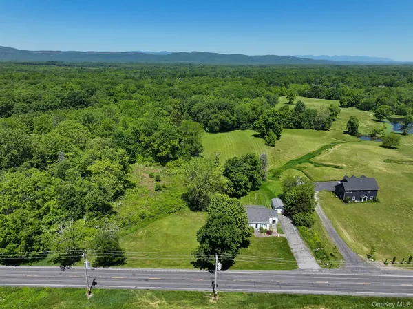$149,000 | 1771 44 55, Wallkill, NY 12568