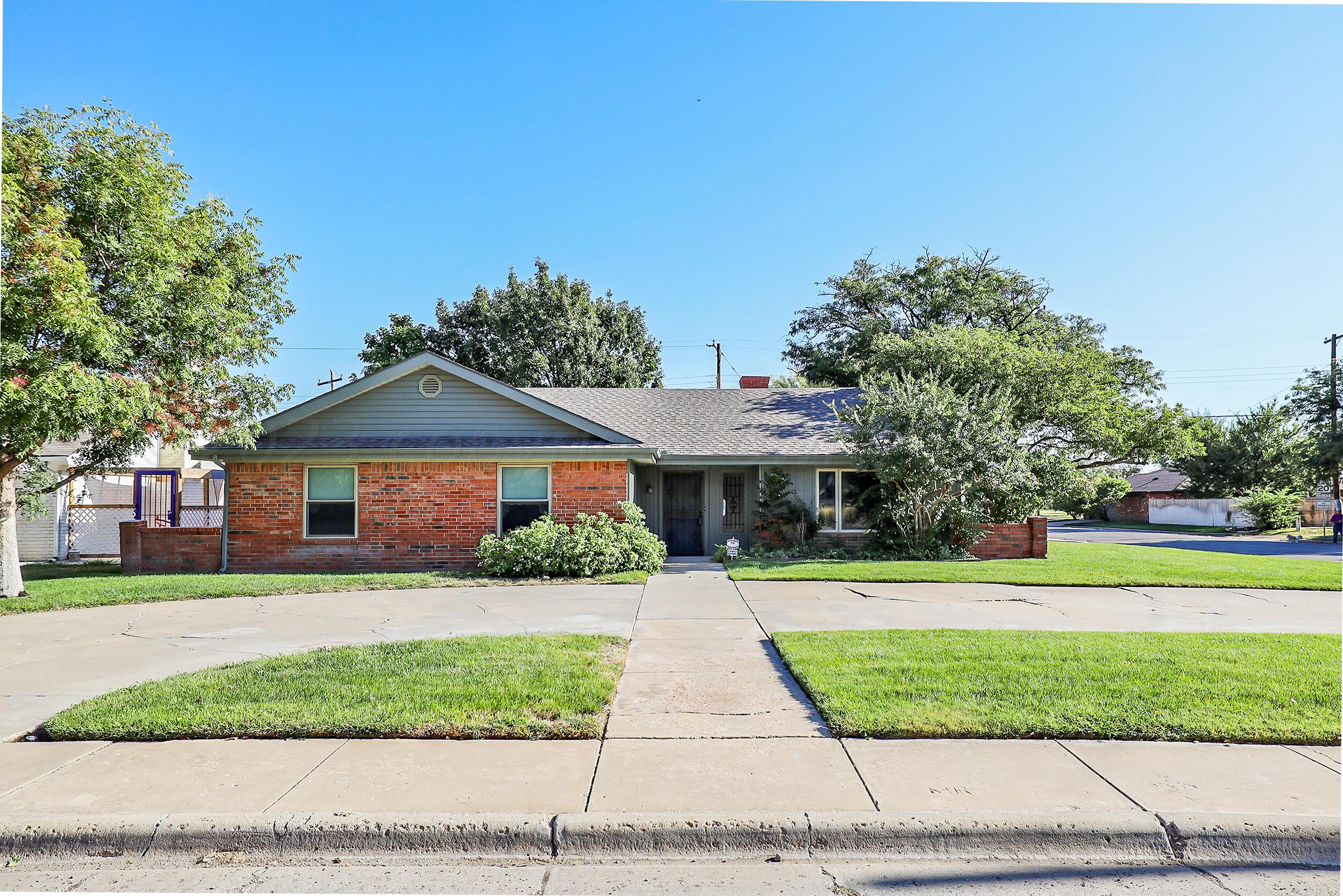 7100 Gainsborough Road Amarillo, TX 79106 - Photo 1 of 1 Front