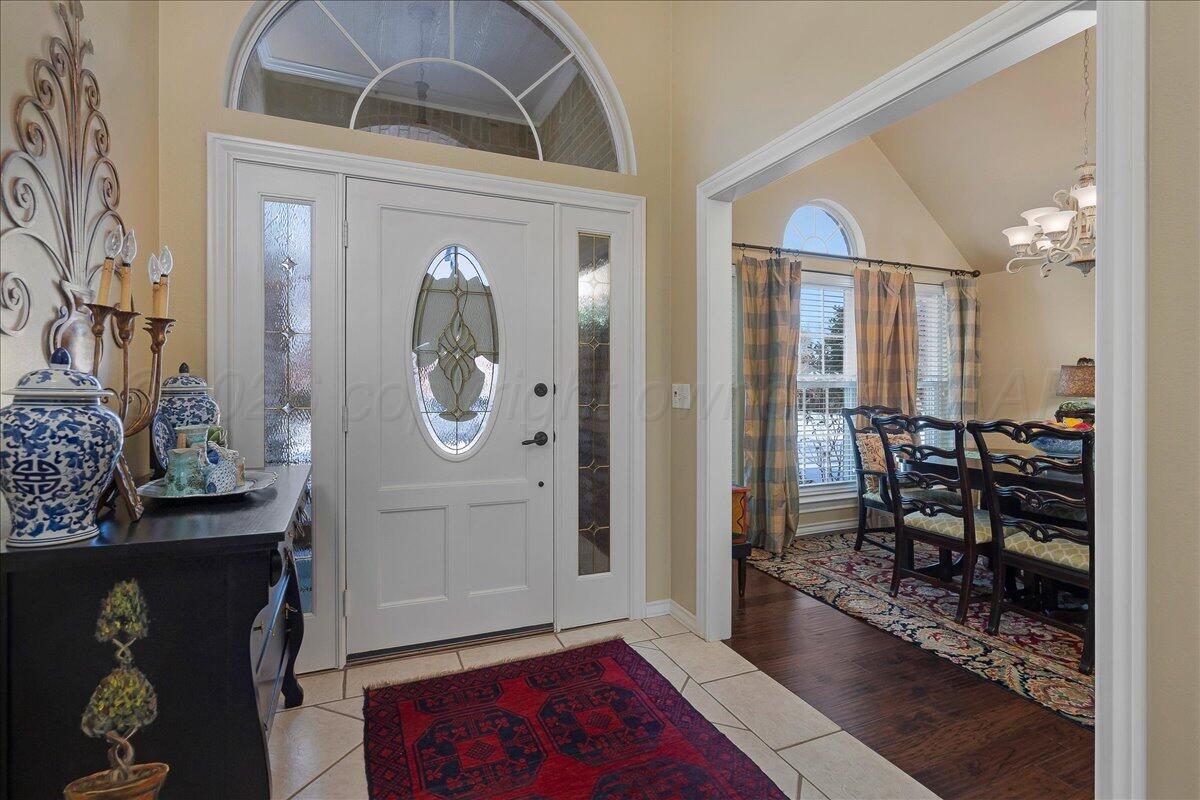 2 Portrush Court Amarillo, TX 79124 - Photo 3 of 33 03-Foyer