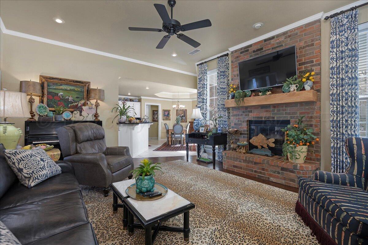 2 Portrush Court Amarillo, TX 79124 - Photo 7 of 33 07-Living Room 3