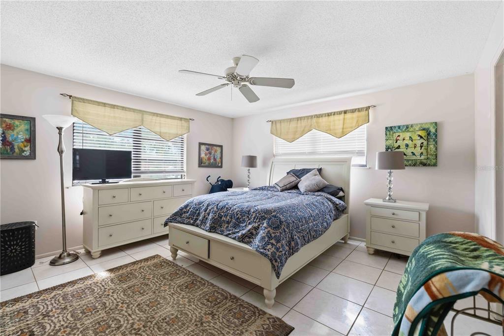 9034 Midnight Pass Road, Unit 6 Sarasota, FL 34242 - Photo 26 of 38 Gallery Image 26