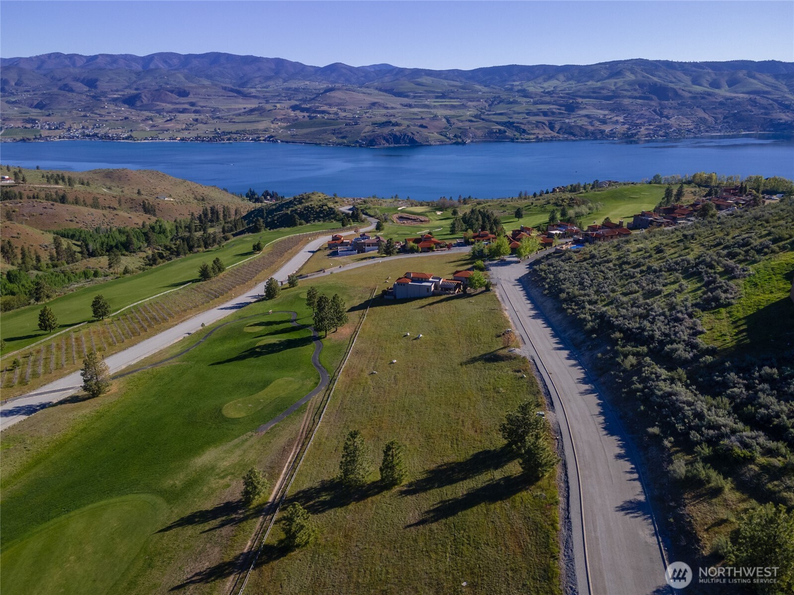 322 Paintbrush Road Chelan, WA 98816 - Photo 7 of 26