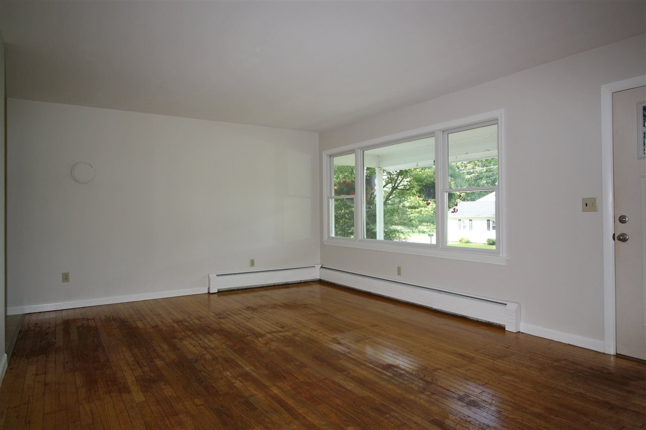 44 Munson Road Middlebury, VT 05753 - Photo 5 of 15 Gallery Image 5