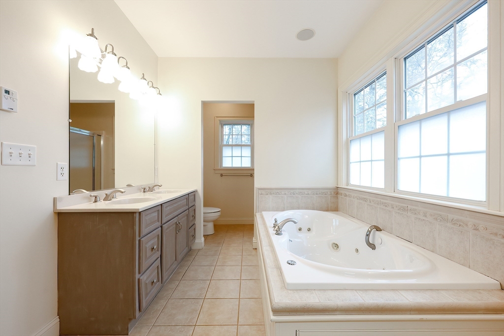 504 High Street Rochester, MA 02770 - Photo 17 of 42