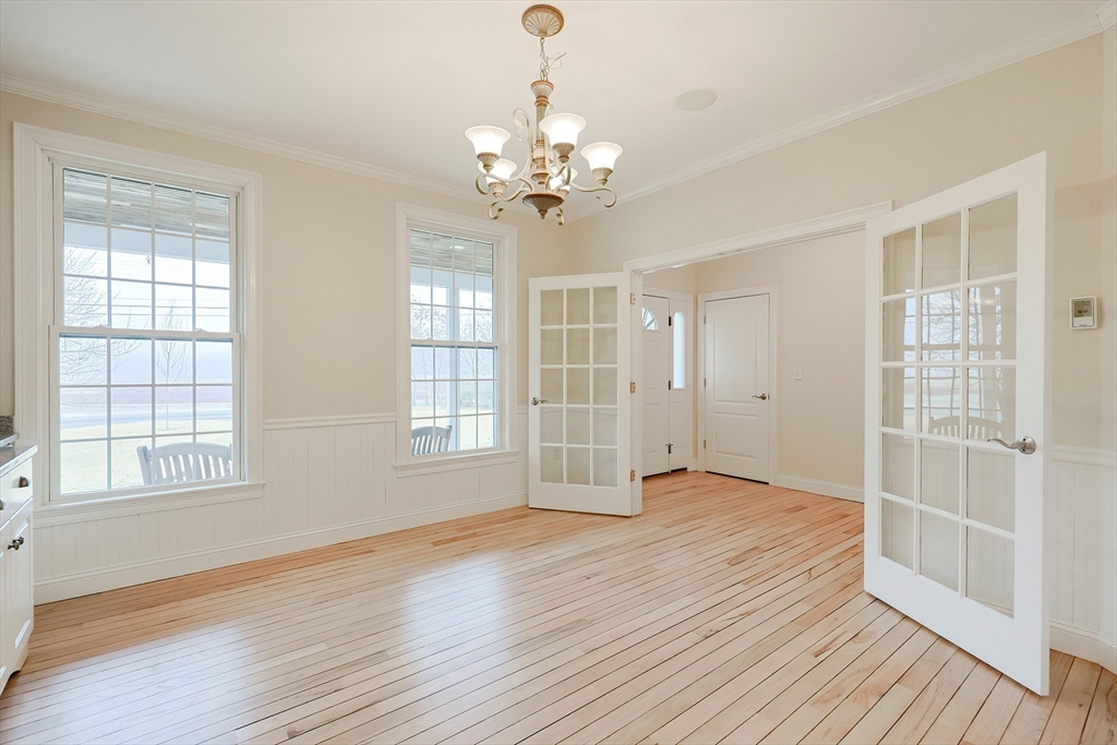 504 High Street Rochester, MA 02770 - Photo 7 of 42