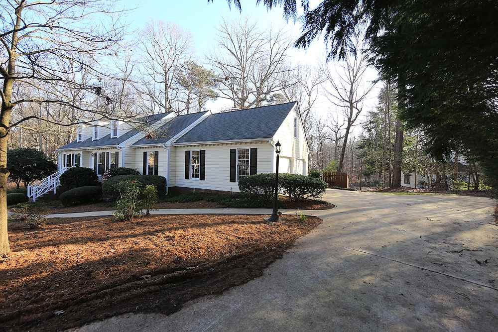 2001 Chichester Court Raleigh, NC 27615 - Photo 2 of 20 Parking Area