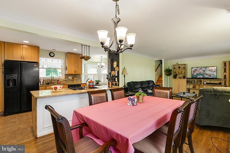 6926 Sydenstricker Road Springfield, VA 22152 - Photo 23 of 52