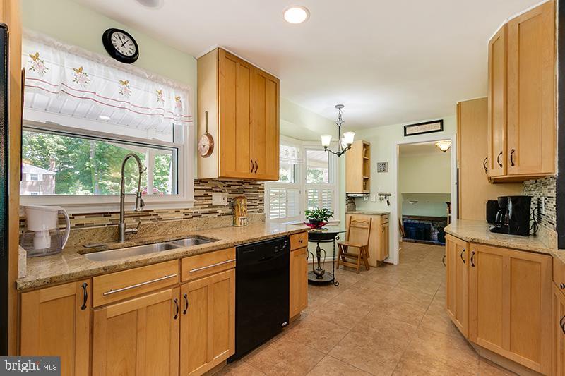 6926 Sydenstricker Road Springfield, VA 22152 - Photo 26 of 52