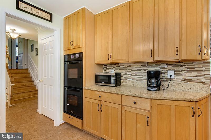6926 Sydenstricker Road Springfield, VA 22152 - Photo 30 of 52