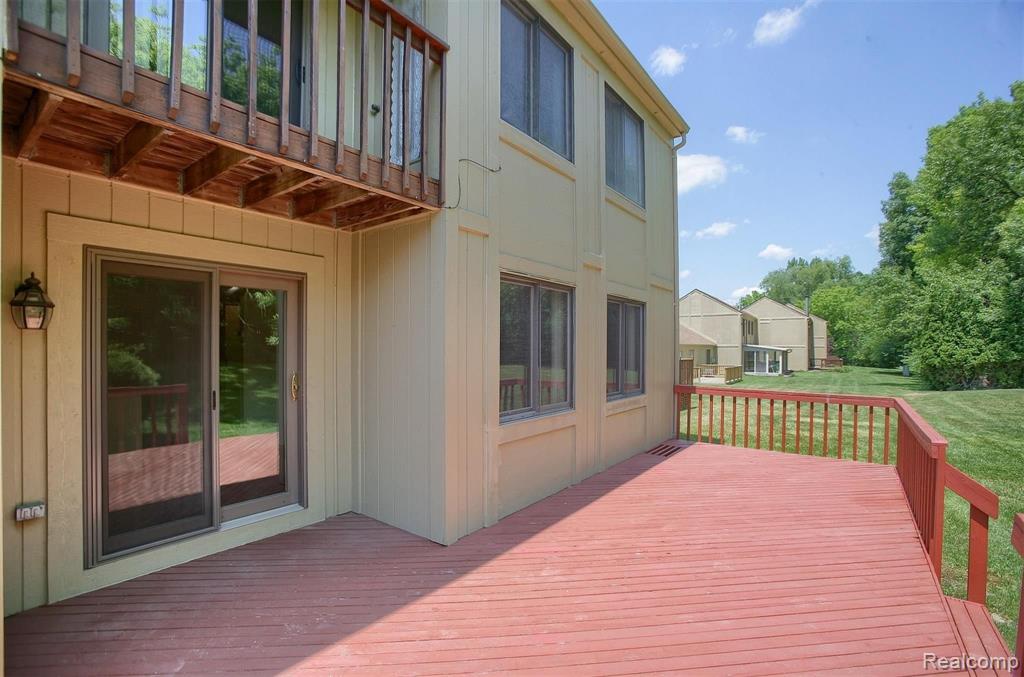 2403 Rochelle Park Drive Rochester Hills, MI 48309 - Photo 28 of 30