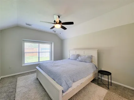 $320,000 | 4112 Seminole Drive, Pearland, TX 77584