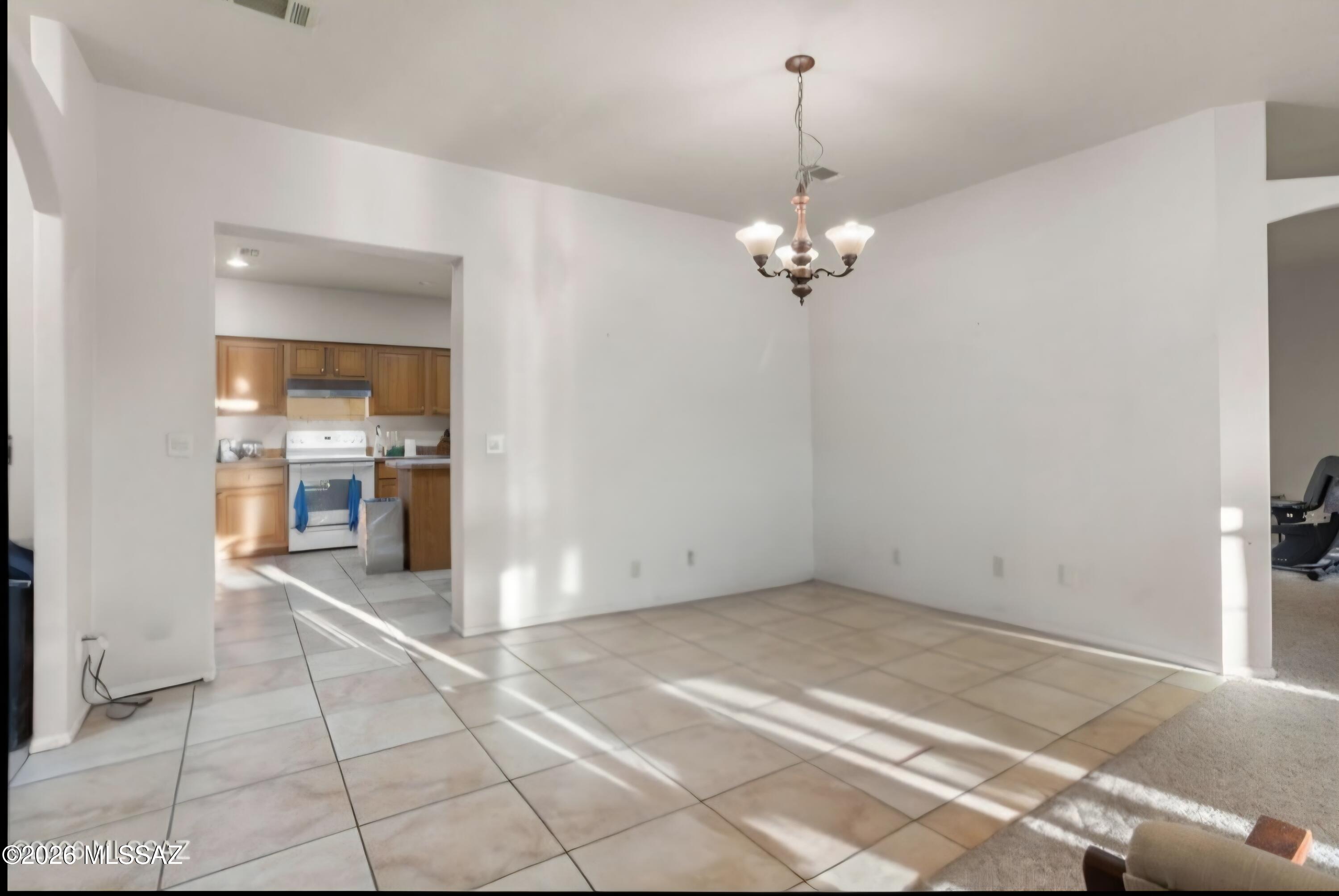 17353 West Manville Road Marana, AZ 85653 - Photo 18 of 44