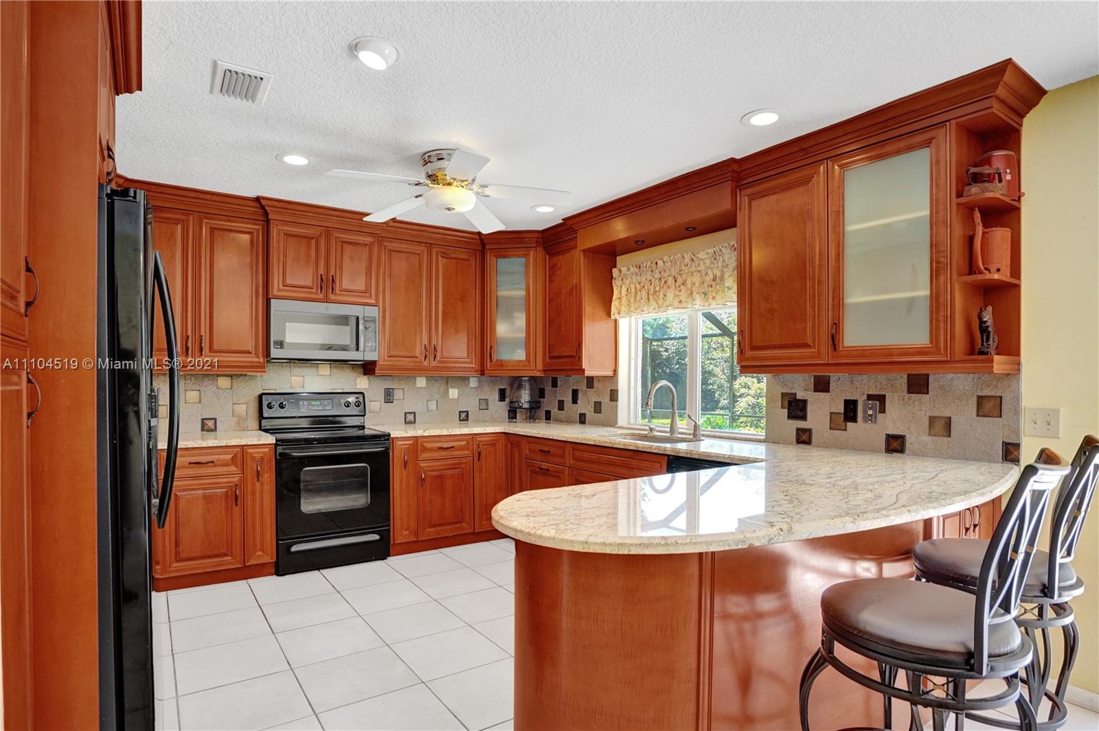 4911 Southwest 164th Terrace Southwest Ranches, FL 33331 - Photo 25 of 57 Gallery Image 25