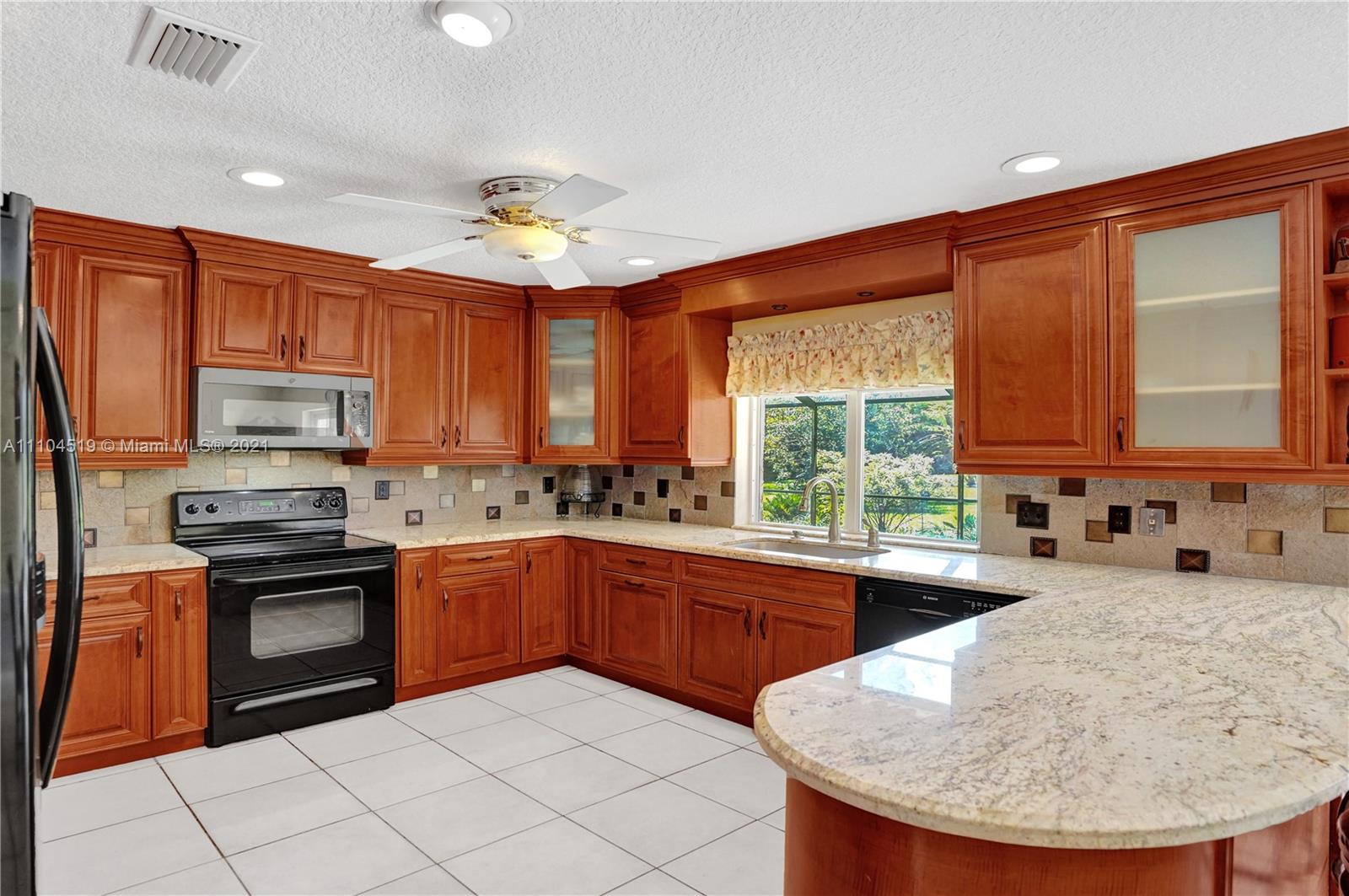 4911 Southwest 164th Terrace Southwest Ranches, FL 33331 - Photo 27 of 57 Gallery Image 27