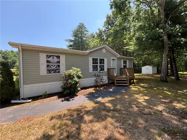 $169,000 | 1 Darius Lane, Coventry, RI 02816