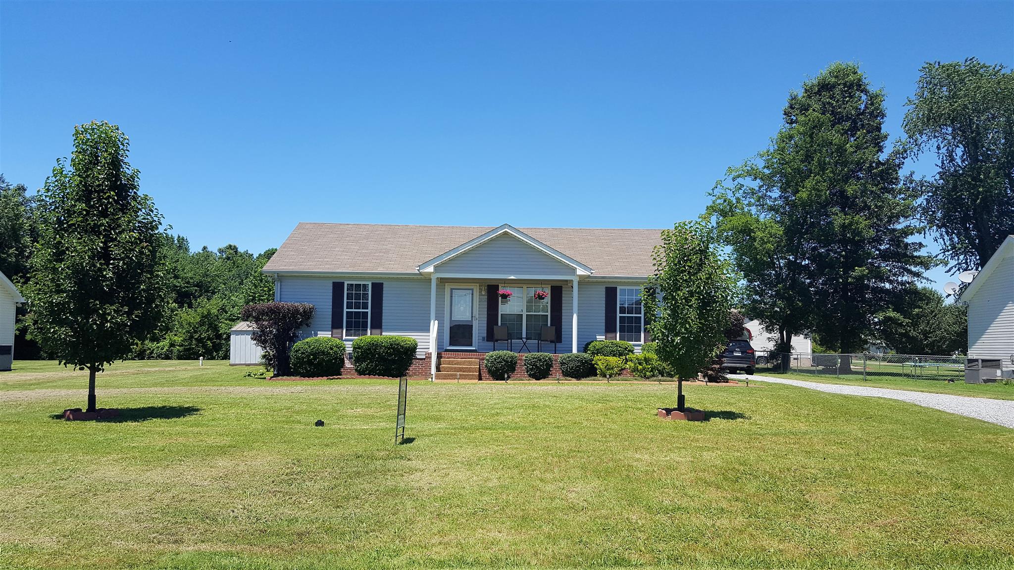 512 North Harris Road Portland, TN 37148 - Photo 1 of 12 Gallery Image 1