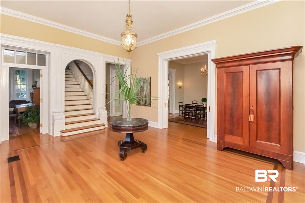 1615 Government Street Mobile, AL 36604 - Photo 3 of 46