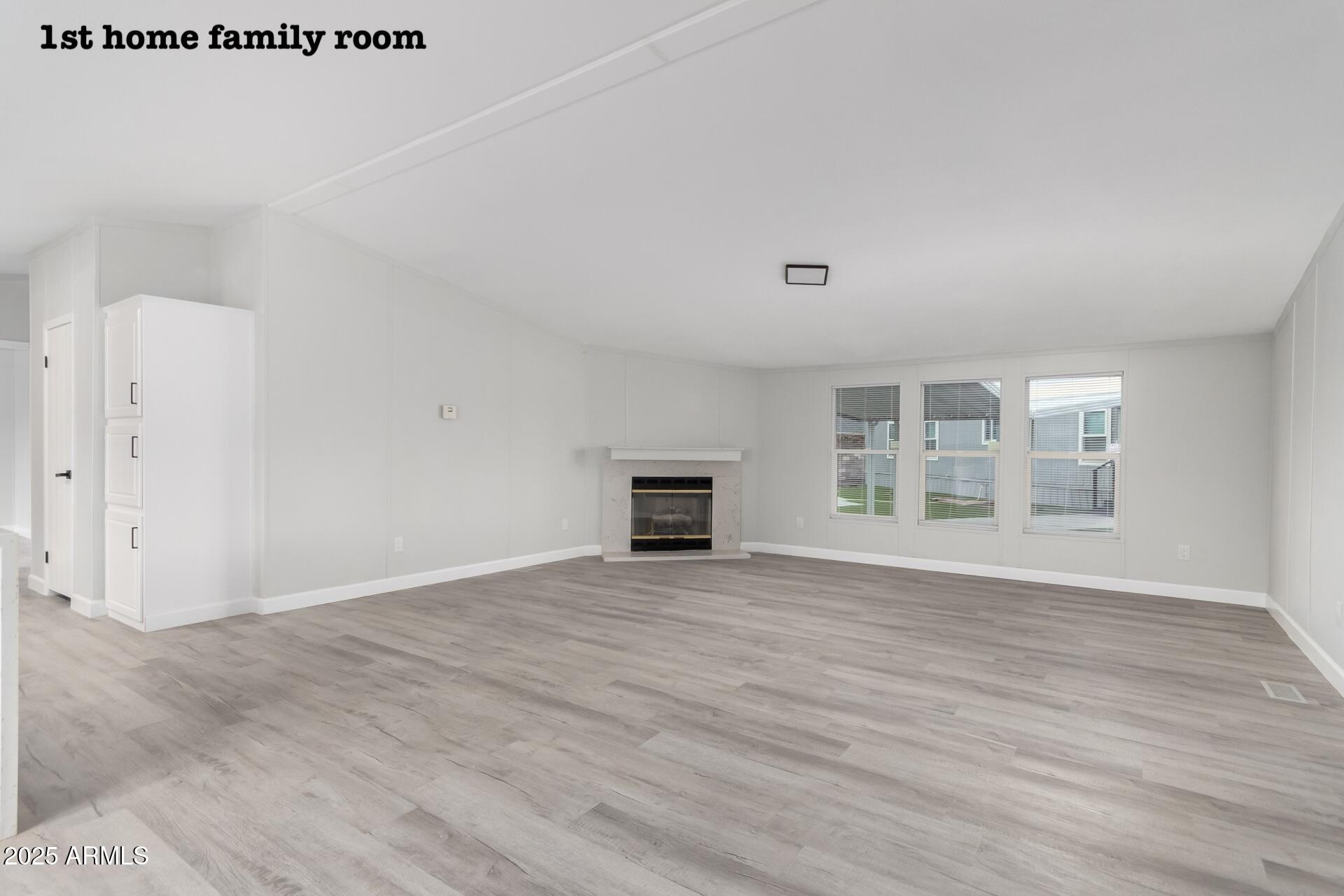 2611 East Marco Polo Road Phoenix, AZ 85050 - Photo 5 of 60 05 - Marco Polo