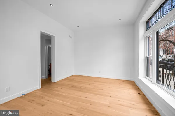 $1,850 | 1200 Bolton Street, Baltimore, MD 21217