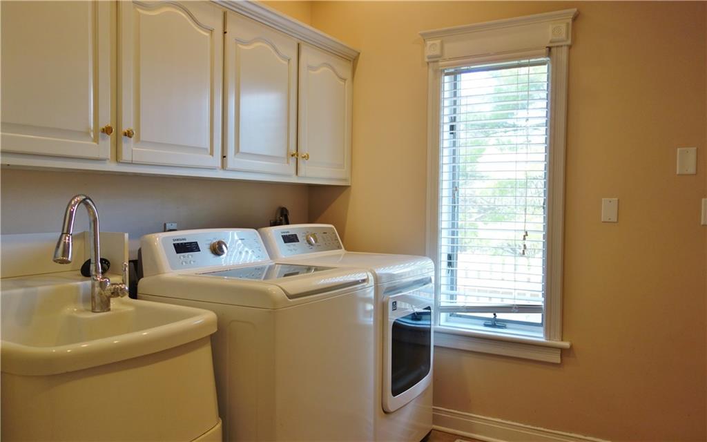 10590 Ditch Road Carmel, IN 46032 - Photo 25 of 45 Gallery Image 25