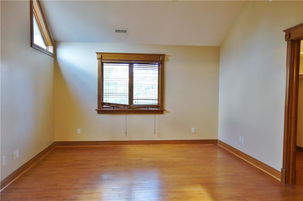10590 Ditch Road Carmel, IN 46032 - Photo 29 of 45 Gallery Image 29
