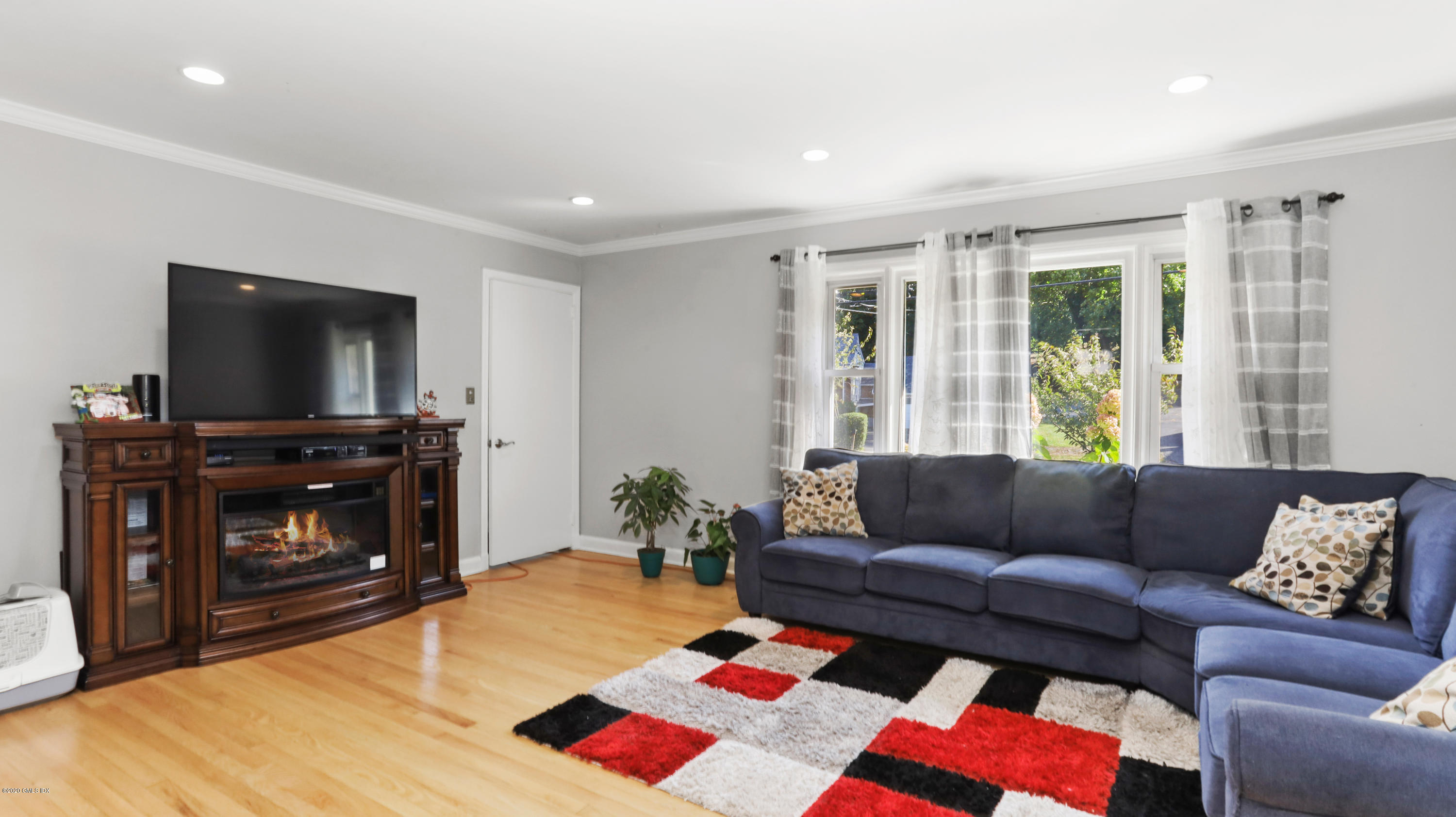 80 Pemberwick Road Greenwich, CT 06831 - Photo 11 of 30 80 Pemberwick Rd Greenwich CT-print-013-