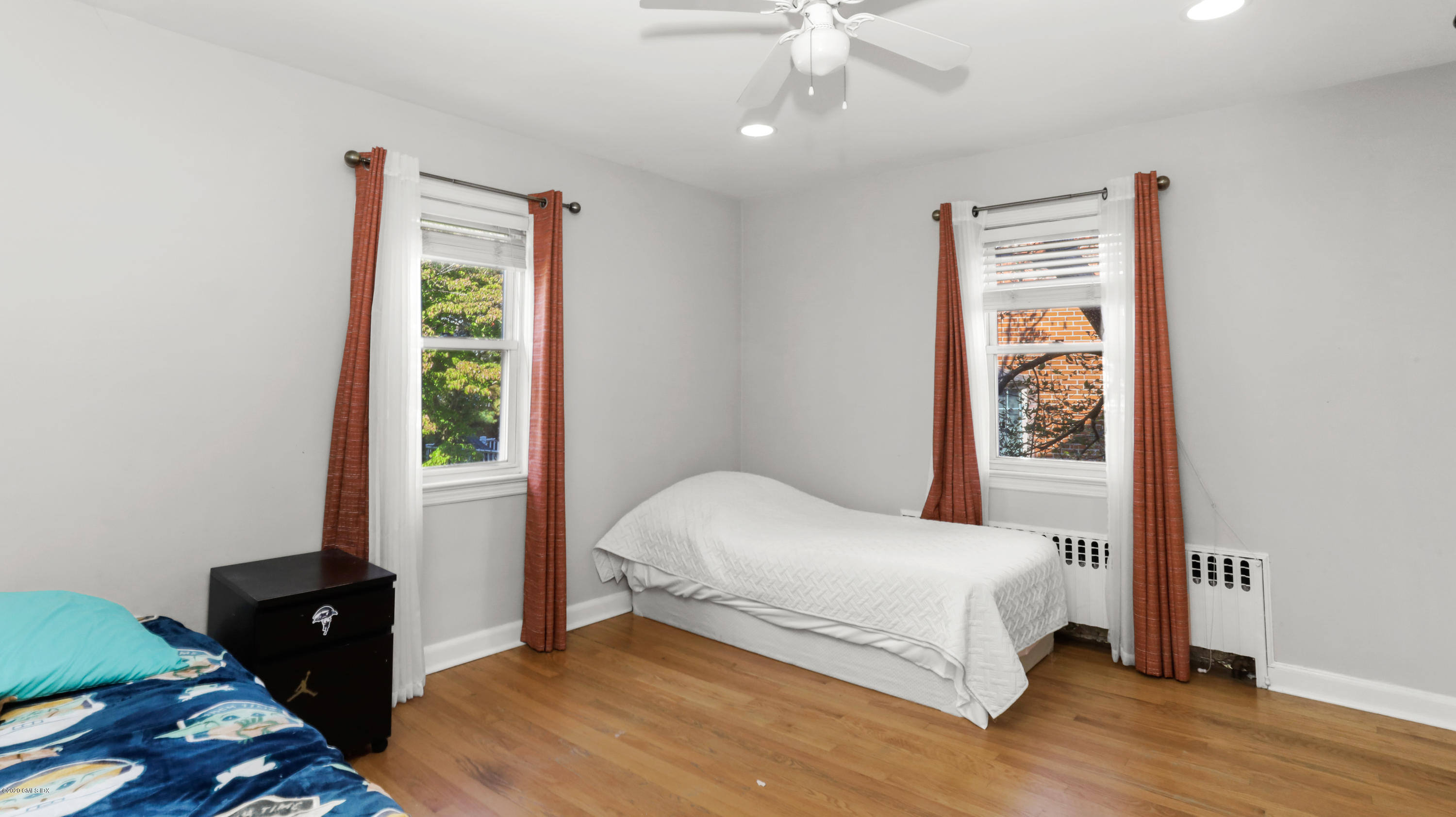 80 Pemberwick Road Greenwich, CT 06831 - Photo 14 of 30 80 Pemberwick Rd Greenwich CT-print-018-