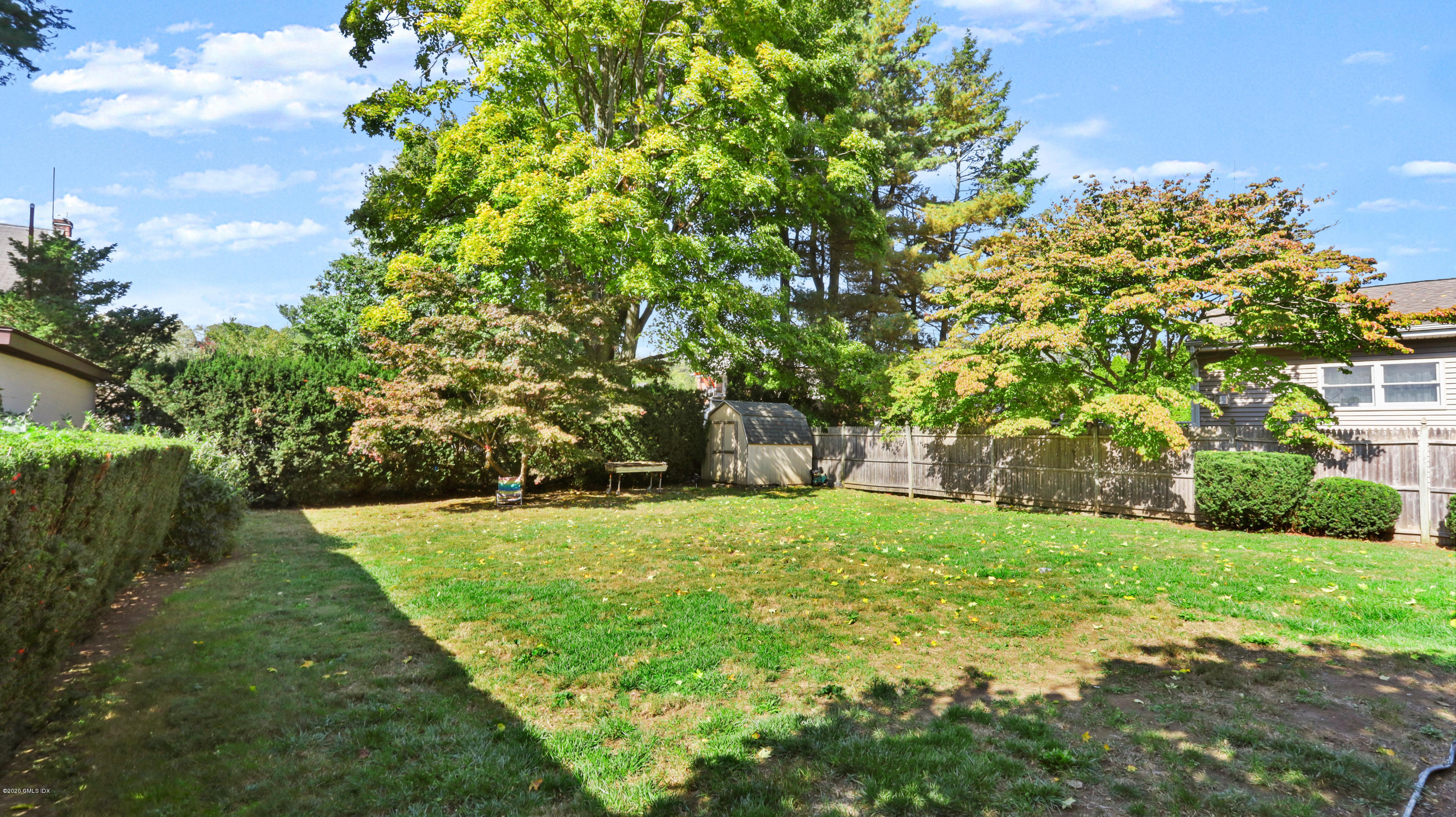 80 Pemberwick Road Greenwich, CT 06831 - Photo 6 of 30 80 Pemberwick Rd Greenwich CT-print-031-