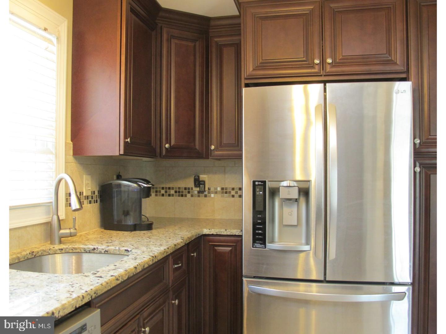 247 South Fellowship Road Maple Shade, NJ 08052 - Photo 9 of 25 Kitchen