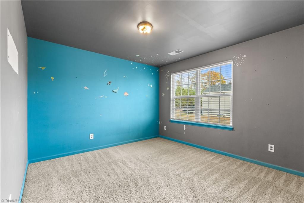 4706 Heatherly Road Winston-Salem, NC 27105 - Photo 15 of 27 Gallery Image 15