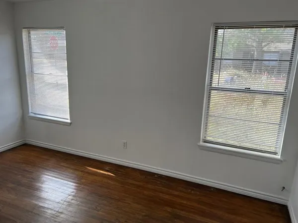 $1,400 | 1219 Knight Street, Denton, TX 76205