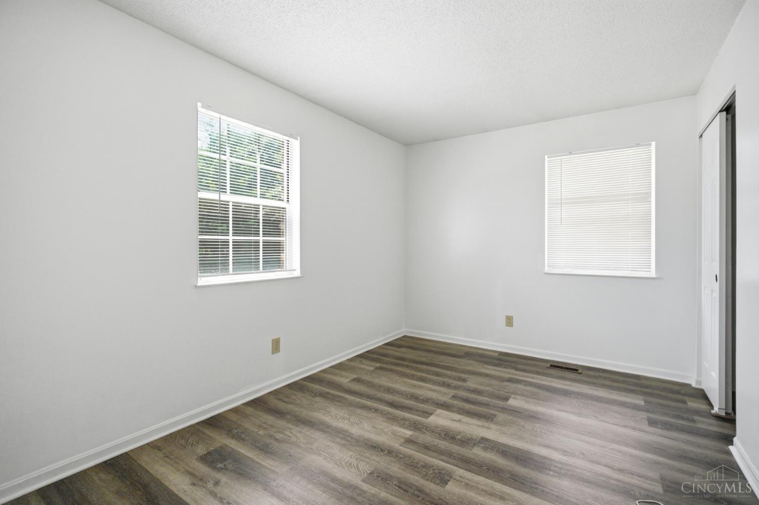 3435 Blue Rock Road Cincinnati, OH 45247 - Photo 31 of 49