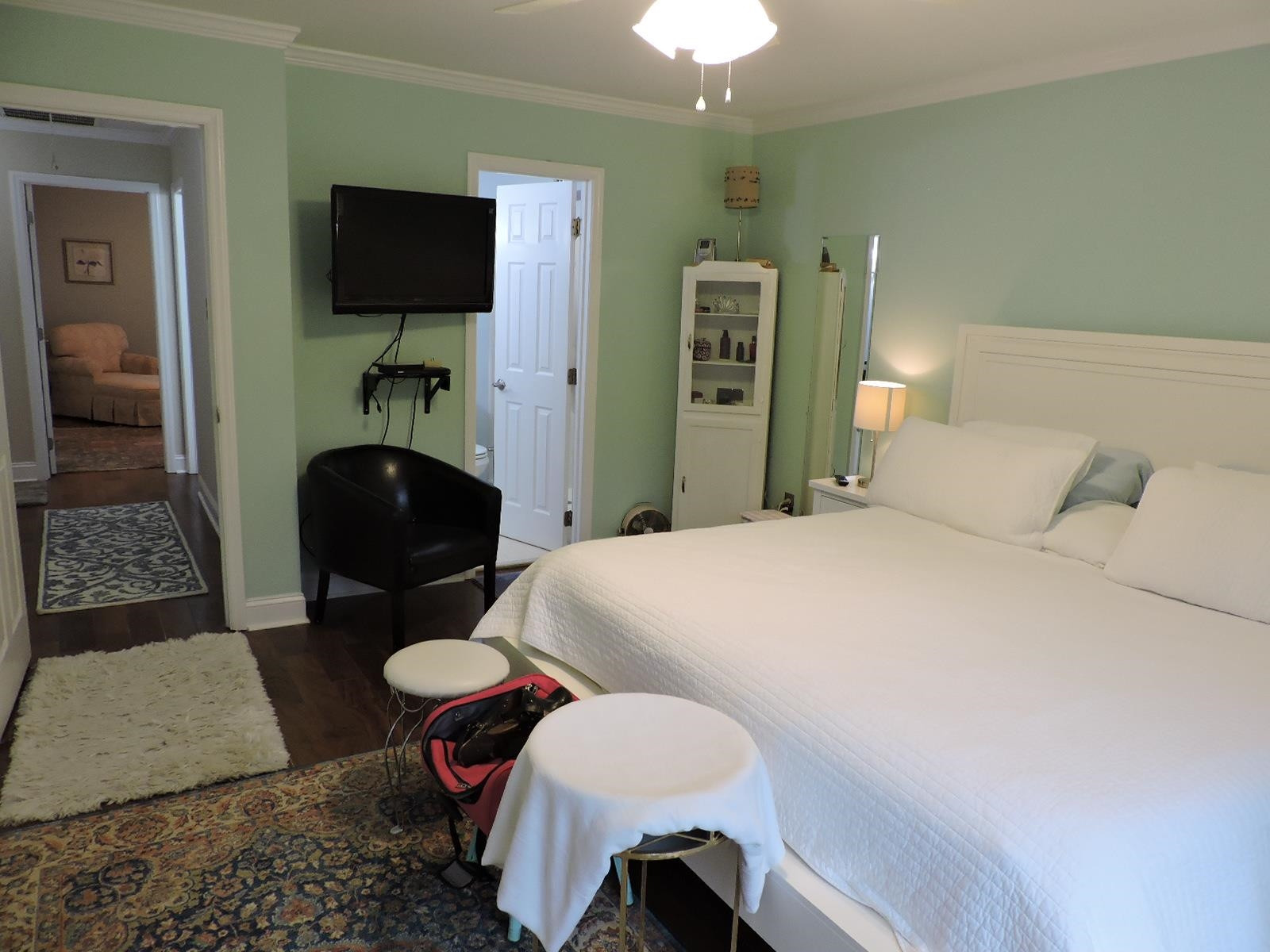 5877 Branchwood Road Raleigh, NC 27609 - Photo 18 of 35 Photo 18