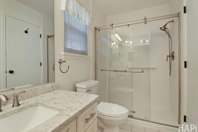 $425,000 | 566 Greenbay Court, Lake Zurich, IL 60047