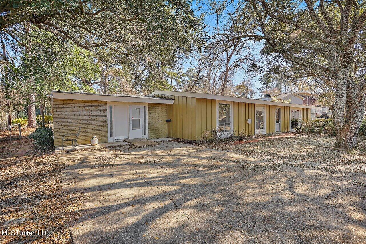 4750 Old Canton Road Jackson, MS 39211 - Photo 4 of 38 04-4750 Old Canton Rd