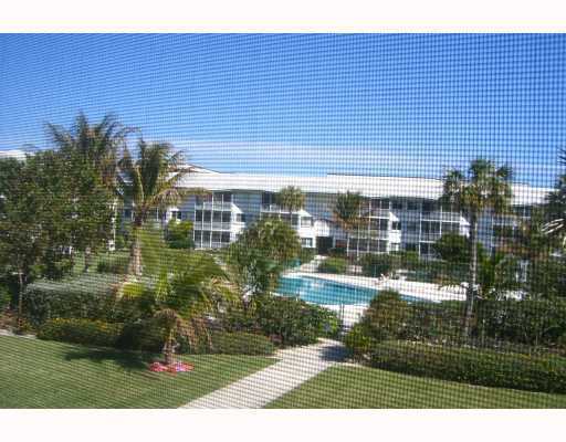 2760 Banyan Road, Unit 24A Boca Raton, FL 33432 - Photo 1 of 20 Primary Photo