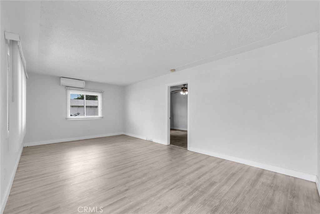 4997 Hollyhock Lane Riverside, CA 92505 - Photo 15 of 29