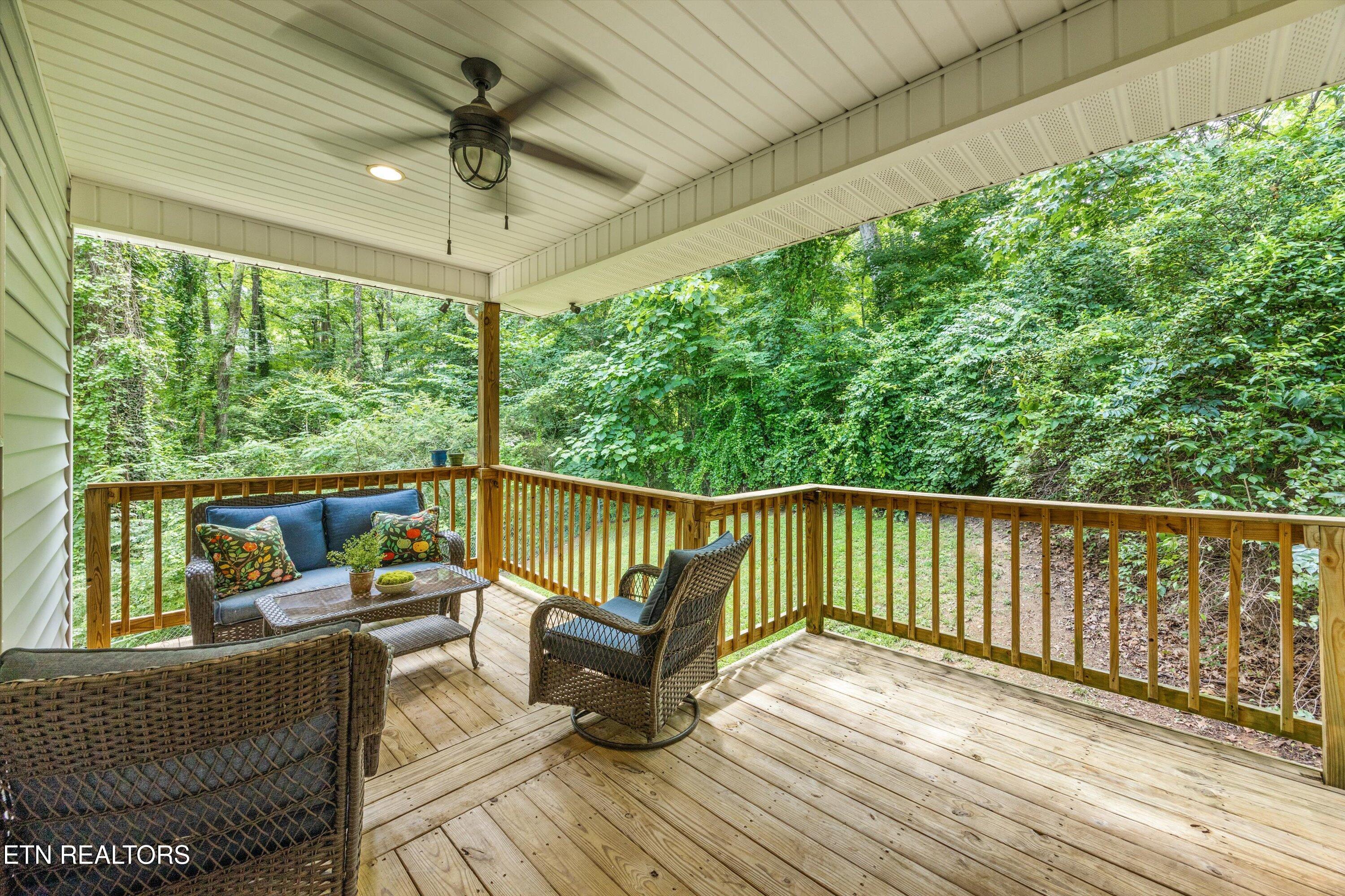 5807 Nottingham Road Knoxville, TN 37918 - Photo 33 of 44 33-5807 Nottingham Rd09