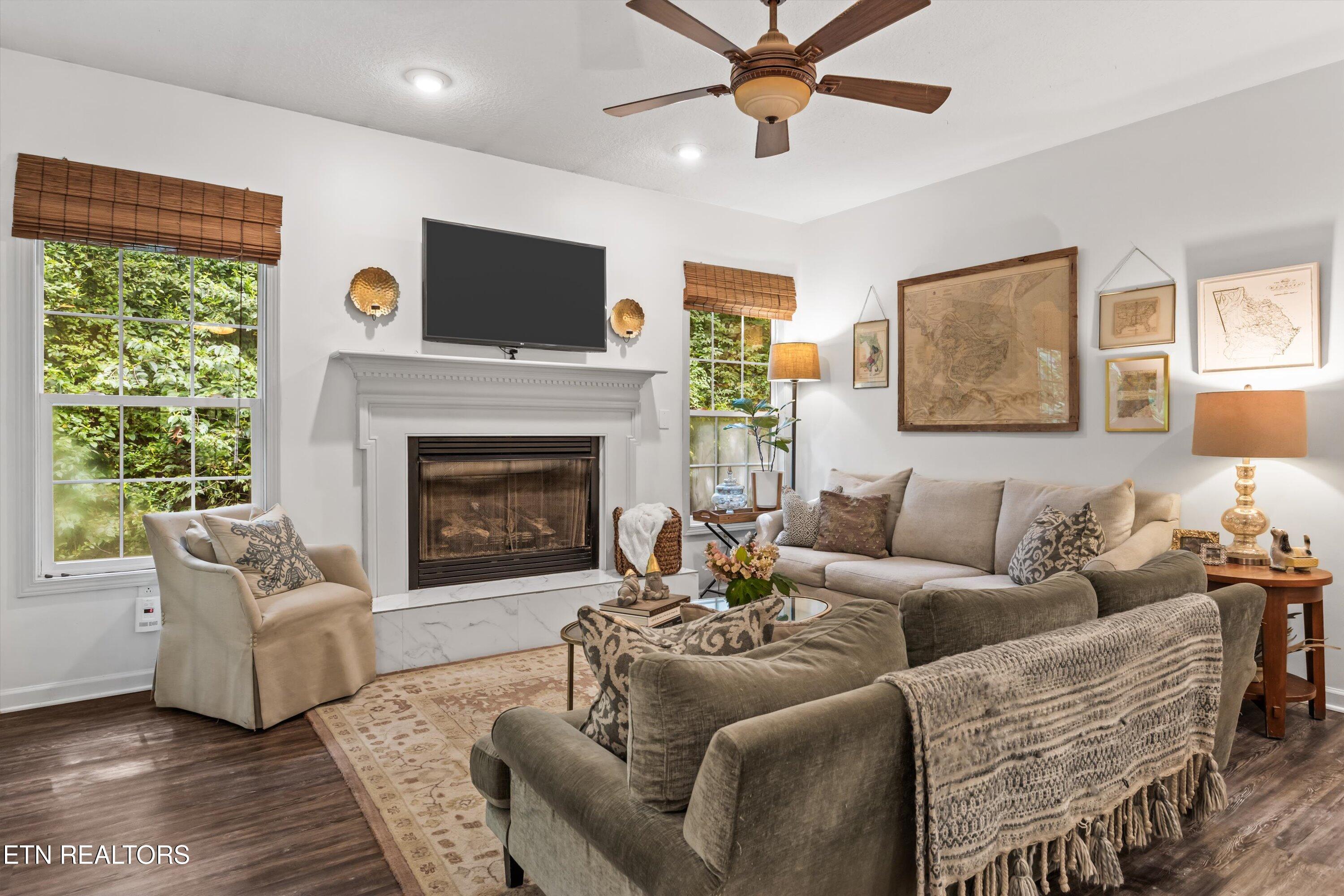 5807 Nottingham Road Knoxville, TN 37918 - Photo 6 of 44 16-5807 Nottingham Rd24