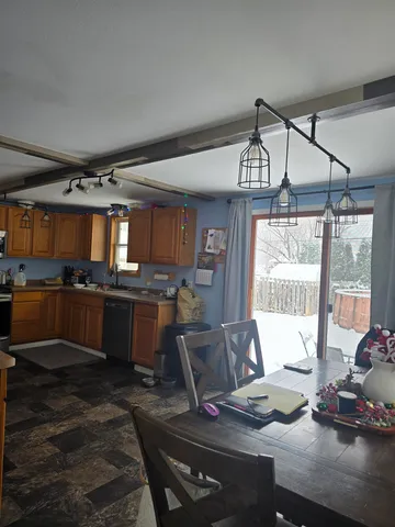 $255,000 | 218 South Ohio Street, Prairie du Chien, WI 53821