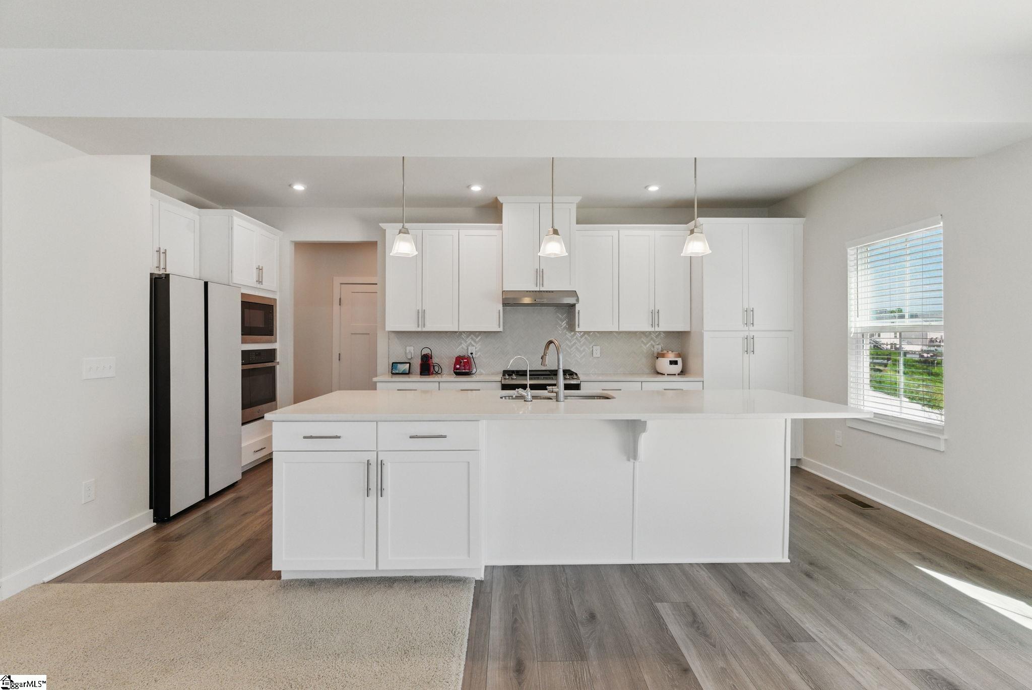 113 Comanche Trail Greenville, SC 29607 - Photo 5 of 39