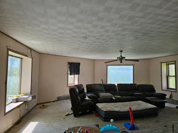 $165,000 | 22710 State Road 80, Richland Center, WI 53581