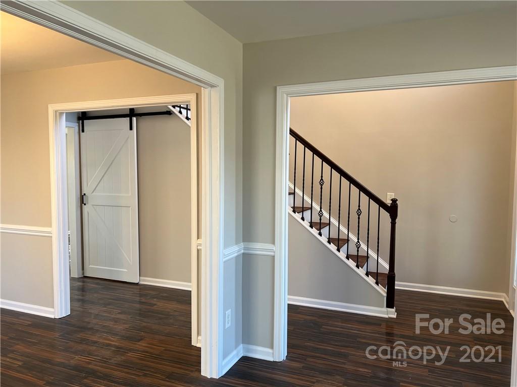 5621 Thompson Road Charlotte, NC 28216 - Photo 27 of 27 Gallery Image 27
