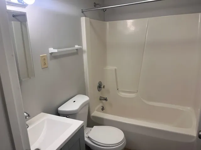 $2,100 | 79 Seminary Hill Road, West Lebanon, NH 03784