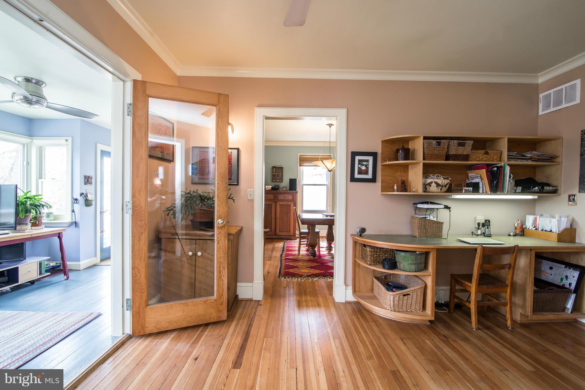 55 Main Street Round Hill, VA 20141 - Photo 22 of 29 Family Room
